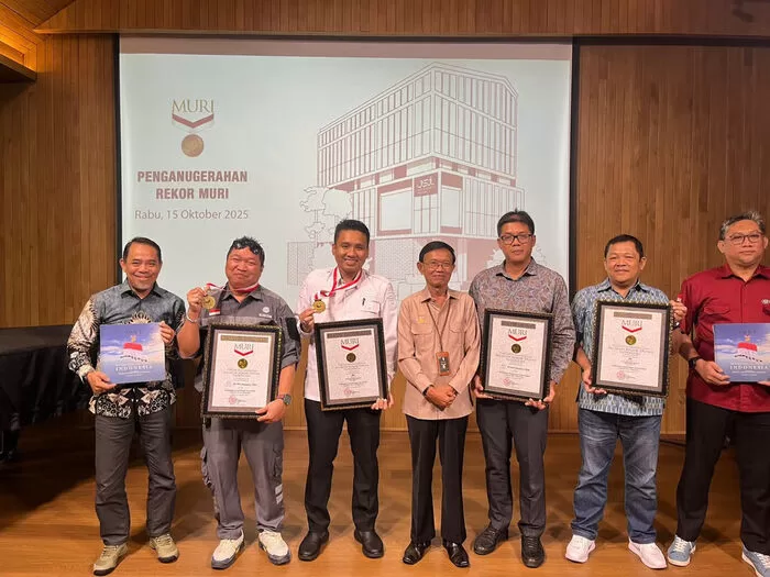 Masjid Raya Baitul Khairat, Karya PTPP yang Mendapatkan 2 Rekor MURI