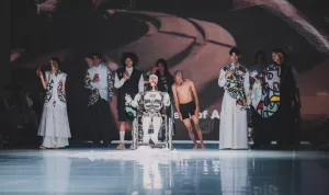 Infinix Hadirkan “Fragment of Anomaly” di Jakarta Fashion Week 2026, Kolaborasi 4 Desainer Terkemuka dan Eksperimen Robotik R.A.T.S Lab