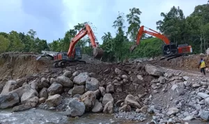 Kementerian PU Tangani Konektivitas Jalan Provinsi Sicincin-Bukittinggi, Pemasangan Jembatan Darurat Ditargetkan Rampung Awal Januari
