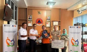 Kolaborasi Kondisi Darurat, KAI Divre III Palembang Salurkan CSR Mobil Ambulance Melalui BPBD Kabupaten Muara Enim