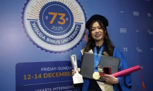 Ketika Kreativitas dan Ketekunan Bertemu Kisah Christina Menyelesaikan Studi di BINUS @Bandung