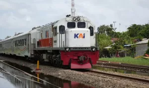 Normalisasi Jalur Pekalongan - Sragi yang Terdampak Banjir Terus Dilakukan, KA Berjalan 40 Kpj dan Tidak Ada Pembatalan Perjalanan