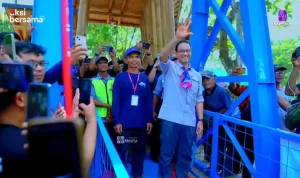 Diresmikan Anies Baswedan, Jembatan Titian Persatuan Dibangun Warga dan Aksi Bersama