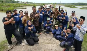 Perkuat Ketahanan Ekosistem Muara Beting, SUCOFINDO Tanam 5.000 Bibit Mangrove