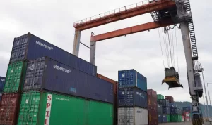 Arus Logistik Jelang Lebaran Meningkat, Pelindo Antisipasi Kepadatan di Pelabuhan