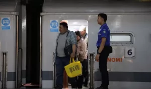 Empat KA Jarak Jauh Daop 2 Bandung Jadi Primadona Mudik dan Balik Lebaran 2026, Okupansi Tembus Lebih dari 100 Persen
