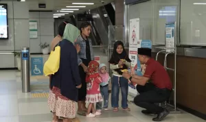 public (1)