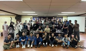 AI Connect Offline Series bertajuk “Build Faster, Work Global AI Tools for Remote Income” di Telkom AI Center Padang (2)