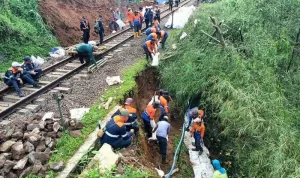 Penanganan gogosan yang terjadi di jalur rel pada petak jalan Cibeber – Lampegan (1)