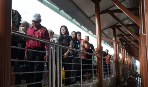 KAI Bandara Layani 78.226 Penumpang Selama Libur May Day 2025, Ajak Masyarakat Tertib Saat Melintas Perlintasan
