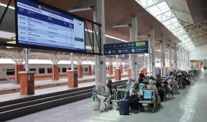 KAI Daop 2 Bandung Himbau Pelanggan Datang Lebih Awal ke Stasiun, Antisipasi Kepadatan Arus Lalu Lintas Saat Kirab Budaya Milangkala Tatar Sunda 2026