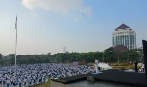 Didukung Embassy of India, Unesa Pecahkan Rekor MURI dengan Peserta Disabilitas Terbanyak dalam Yoga Bersama.jpg