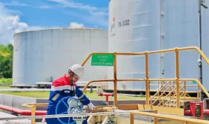 Dukung Pertamina Implementasi B50 Nasional, Elnusa Petrofin Gelar Go Live Penyaluran Perdana Biosolar Industri B50 dari Fuel Terminal IBT Pulau Laut.jpg