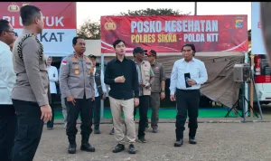 Polda NTT Dampingi Wapres Gibran dari Sekolah hingga Tenda Pengungsian, Pastikan Korban Gempa Terlayani