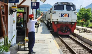 Semester I 2026, Ketepatan Waktu Keberangkatan KA Penumpang Daop 2 Bandung Capai 99,85 Persen.jpg