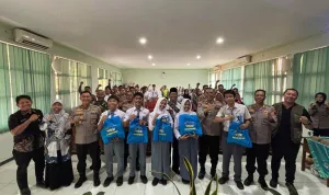 Bukan Sekadar Bisa Pakai AI, Polresta Cilacap Bekali Pelajar SMAN 1 Kroya Agar Tak Mudah Terjebak Hoaks