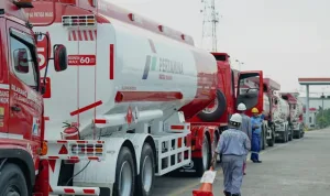 Dukung Pertamina Patra Niaga Optimalkan Penyaluran BBM di Makassar, Elnusa Petrofin Tambah Armada dan Personel Lintas Daerah.jpg