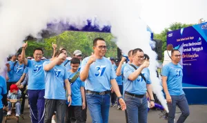Rayakan HUT Ke-37, Bank Raya Hadirkan Pengalaman Raya Active melalui Jalan Sehat