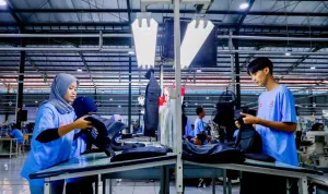 Mengintip Dapur Produksi PT Akarsa Garment Indonesia Vendor Utama Seragam Korporat dan Fesyen Lokal