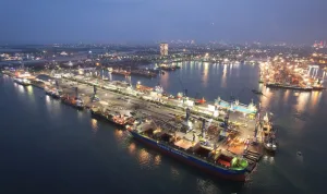 Pelindo Multi Terminal Jamrud Nilam Mirah Perkuat Kinerja Layanan dan Dukungan Ekspor